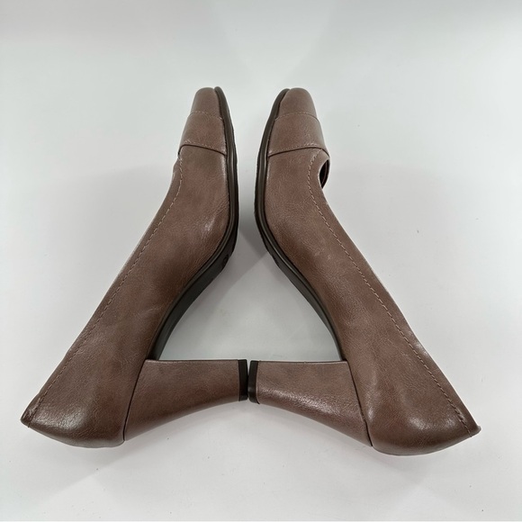 Aerosoles womens heels size 10 taupe round toe career - Picture 7 of 13